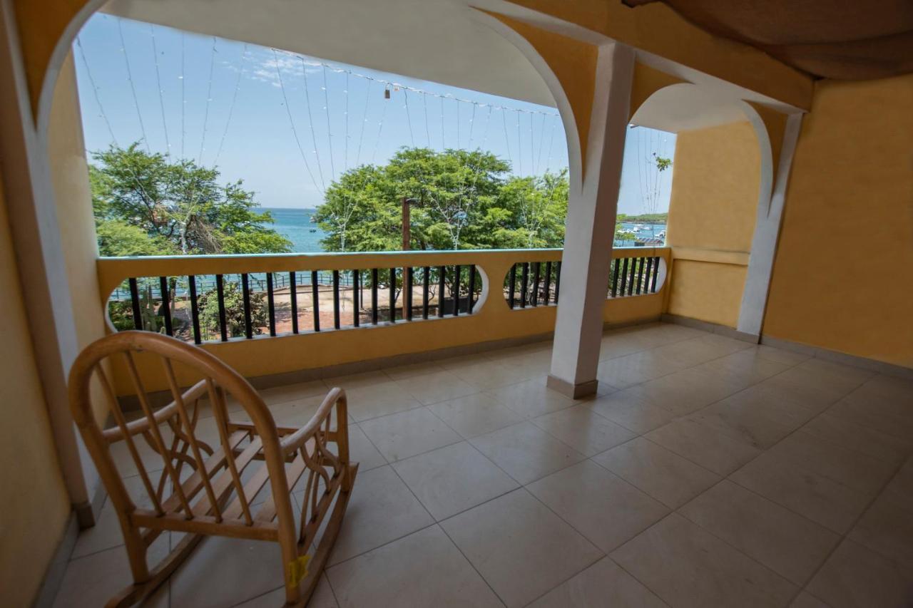 Hostal San Francisco San Cristóbal Екстериор снимка
