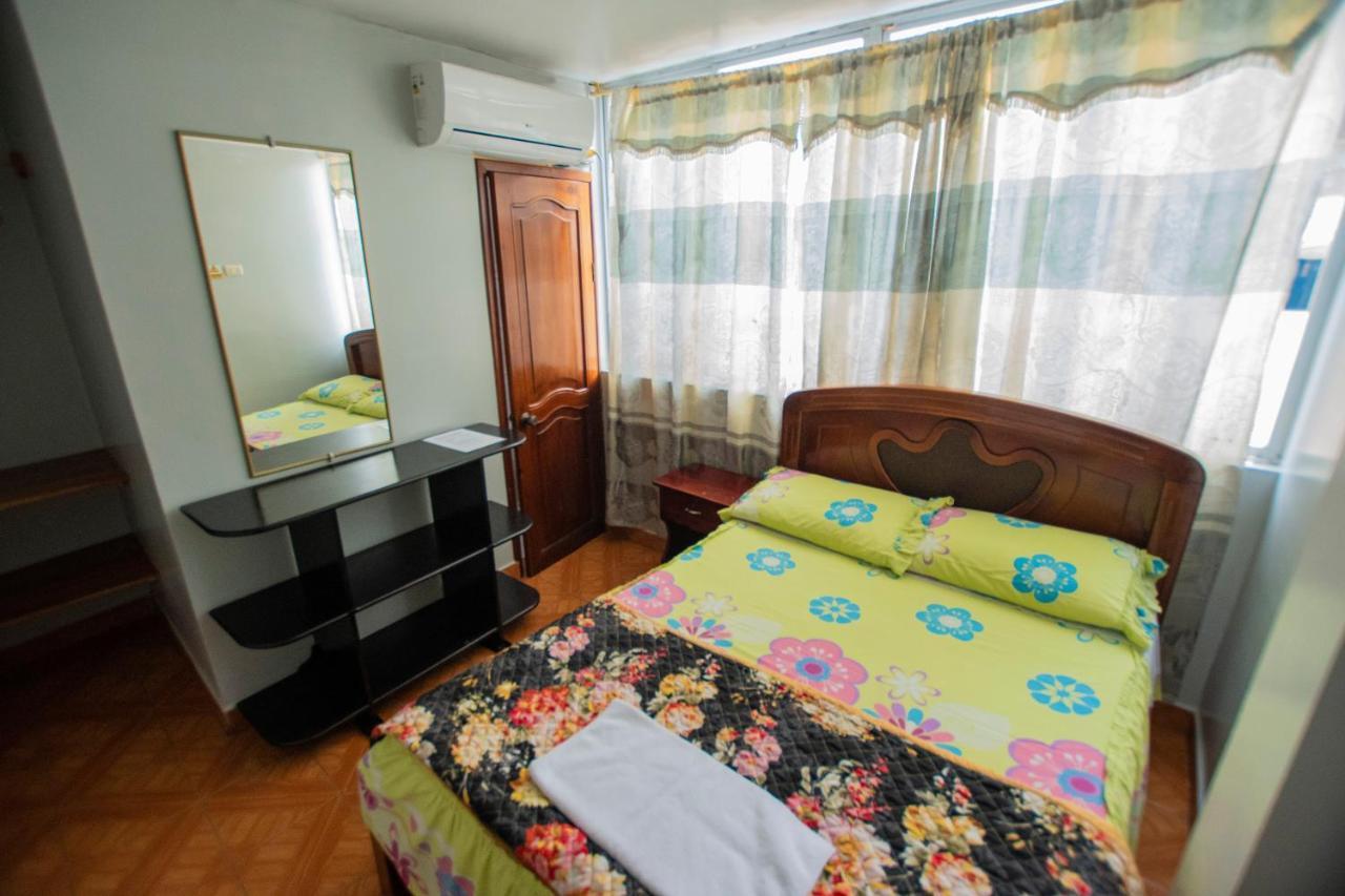 Hostal San Francisco San Cristóbal Екстериор снимка